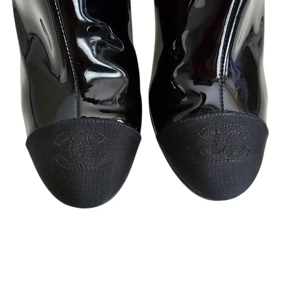 Chanel CC Cap Toe Logo Ankle Heel Boot Size 37.5 US 6.5 7 Black Patent Leather